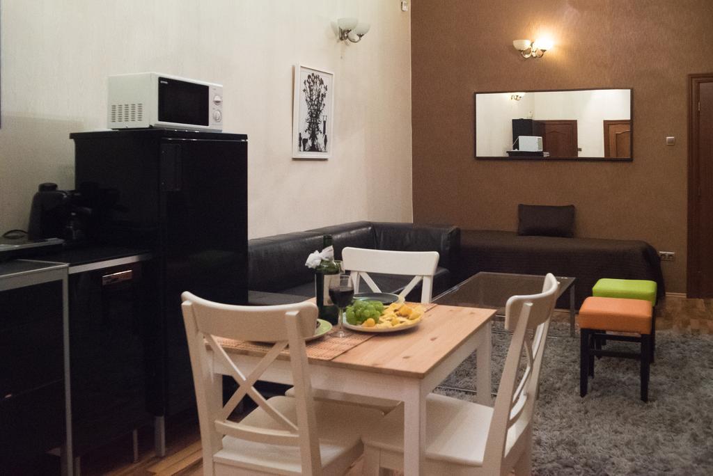 Inviting Flat In The Heart Of Town Apartment Budapest Luaran gambar