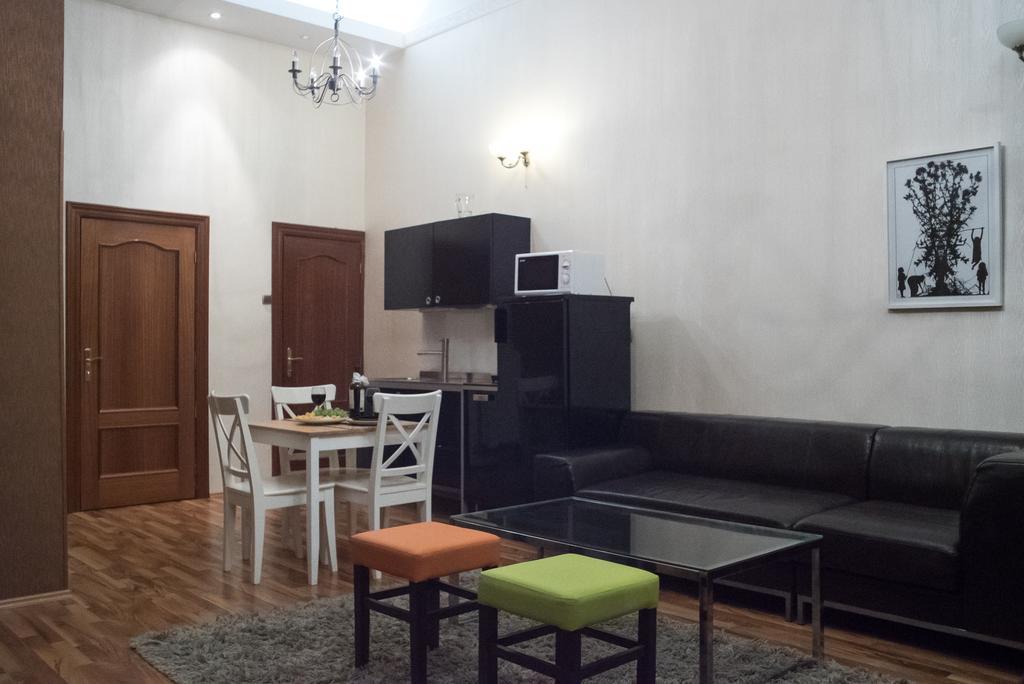 Inviting Flat In The Heart Of Town Apartment Budapest Luaran gambar