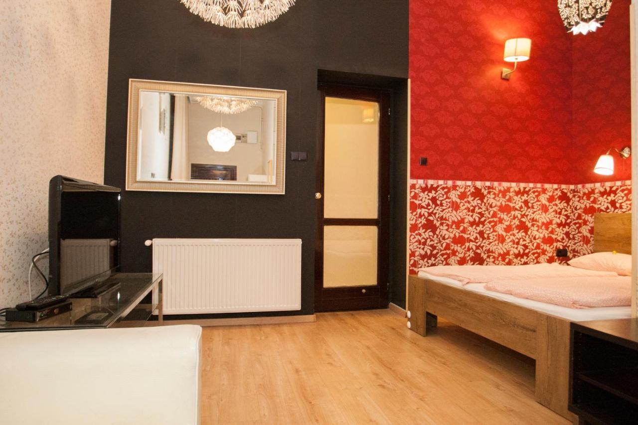 Inviting Flat In The Heart Of Town Apartment Budapest Luaran gambar